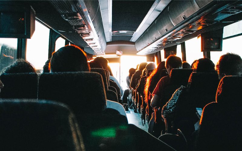 viajar de ônibus de graça no Brasil