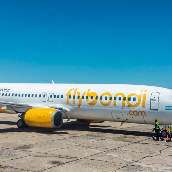 Flybondi aumenta oferta de voos para o Brasil e dentro da Argentina