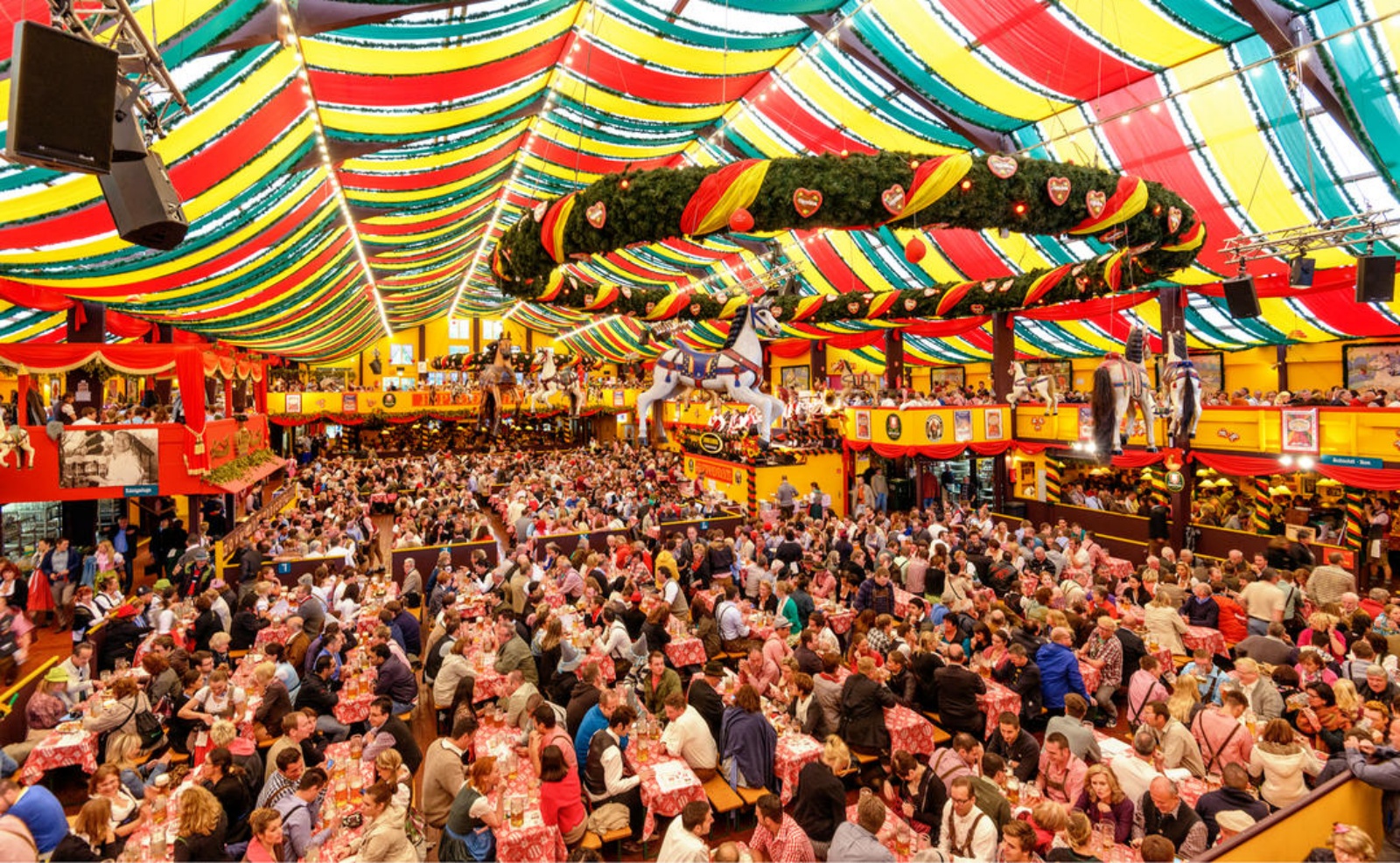 Oktoberfest Blumenau 2023 é suspensa por risco de enchente