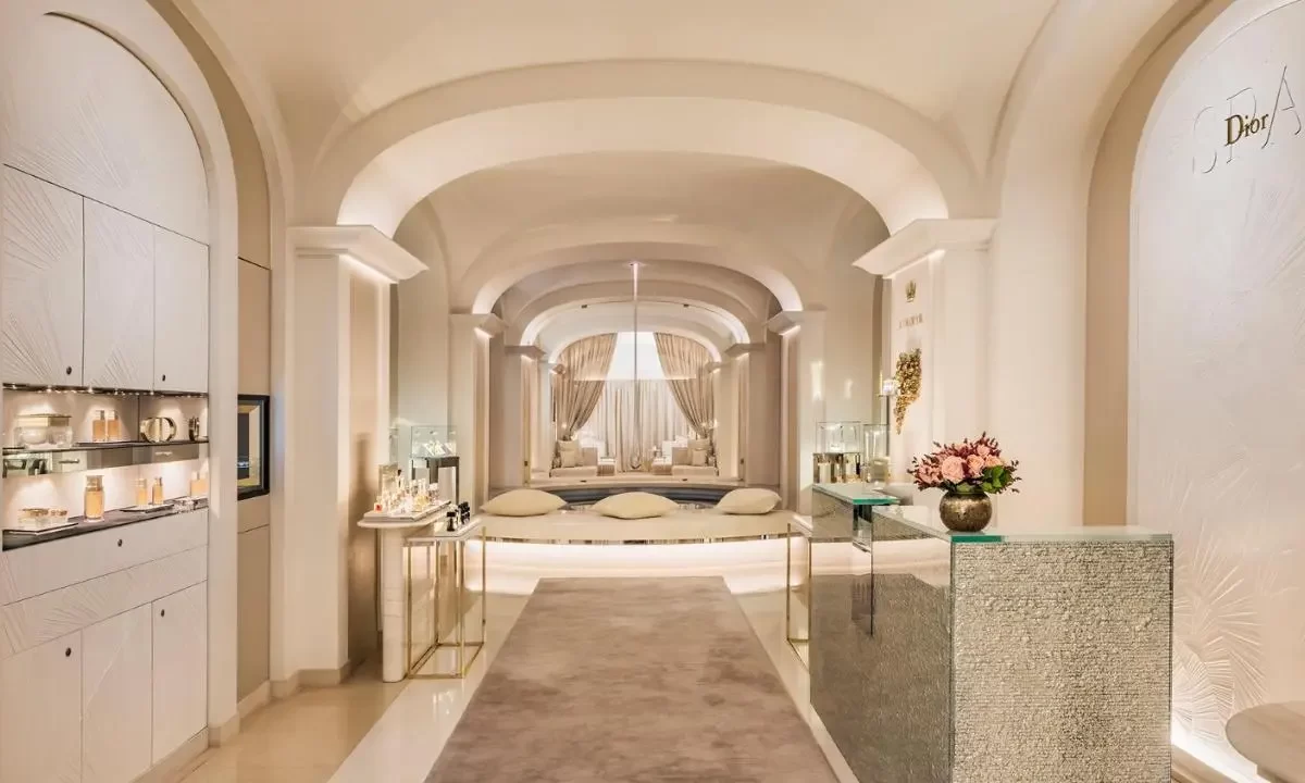 Spa dior hotel Plaza Athénée