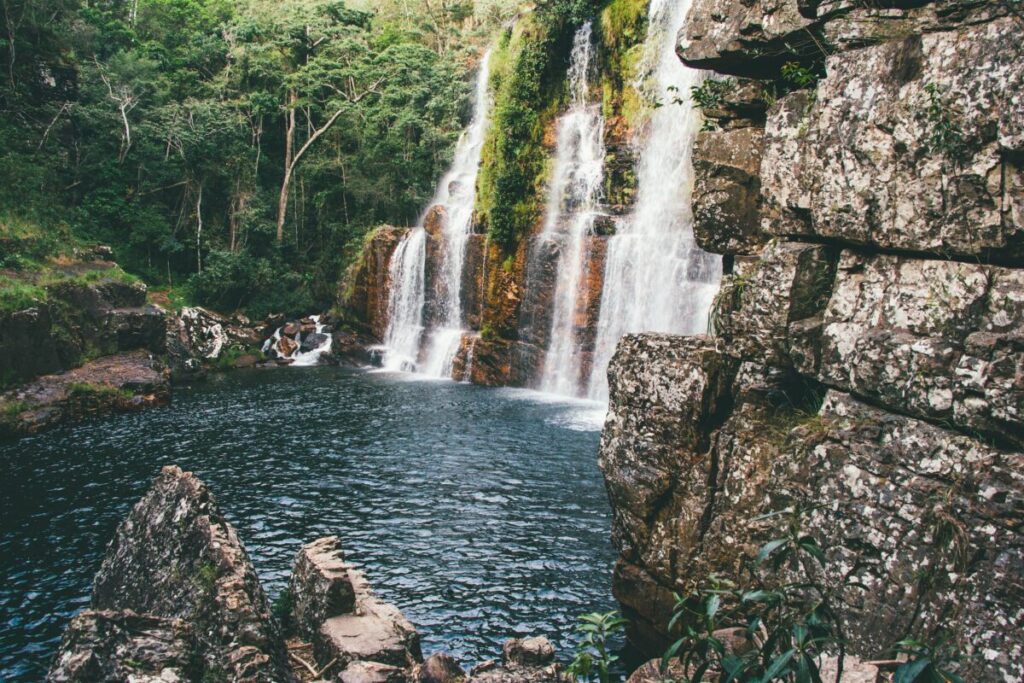 Destino brasileiro tem mais de 300 cachoeiras catalogadas. Foto - J. Balla Photography - Unsplash