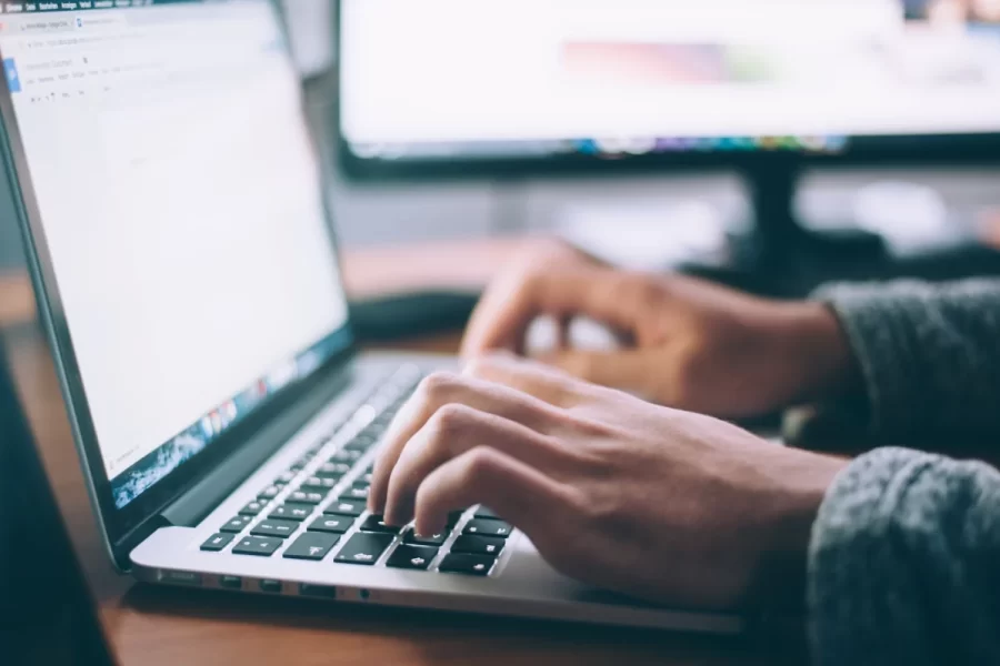 Viagens mais seguras: como manter o seu computador seguro
