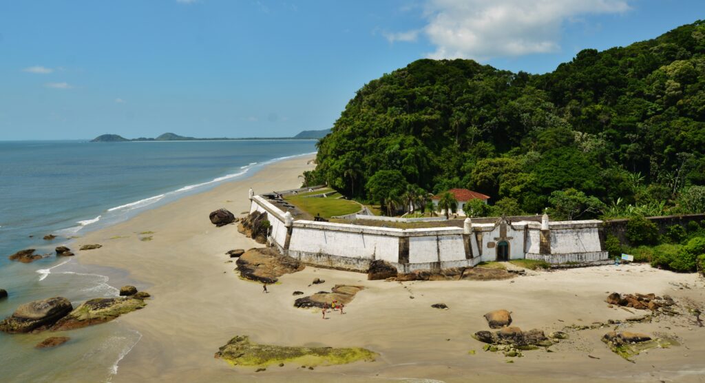 Praia da Fortaleza - Ilha do Mel - Praia mais lindas do Paraná