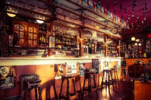 25 bares de Belo Horizonte para aproveitar a cidade