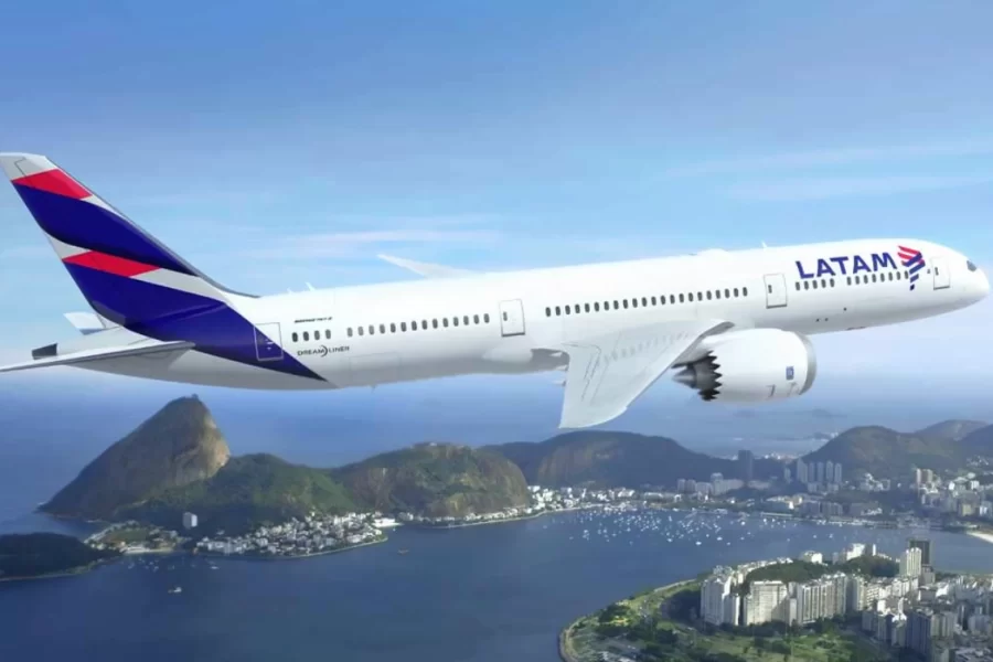 LATAM Airlines - CEO da LATAM desabafa e pede mais civilidade aos turistas.