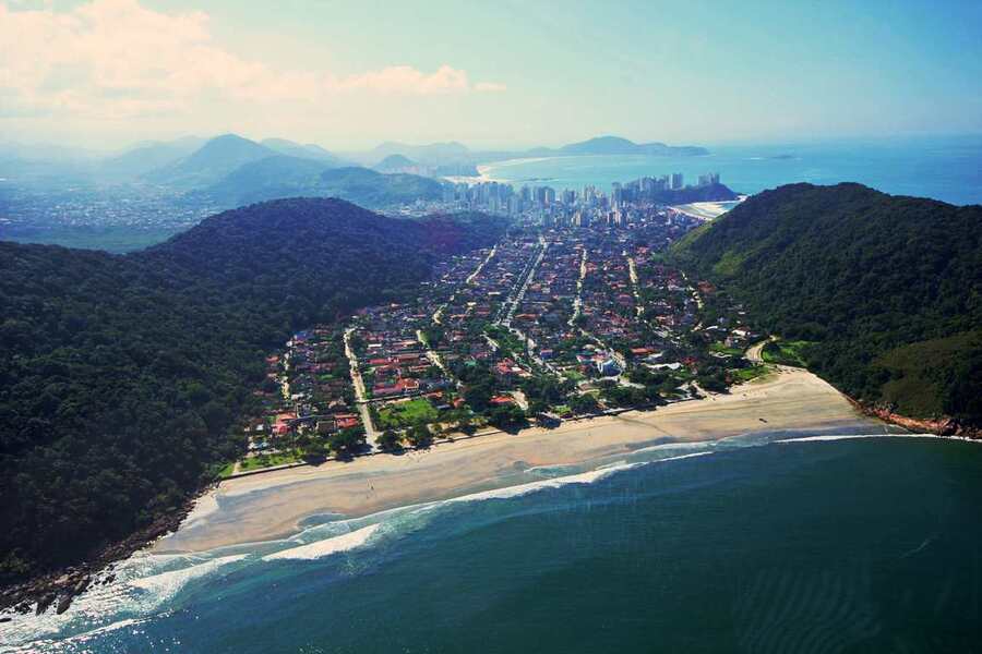 Praia do Guaiúba é uma das mais bonitas de São Paulo