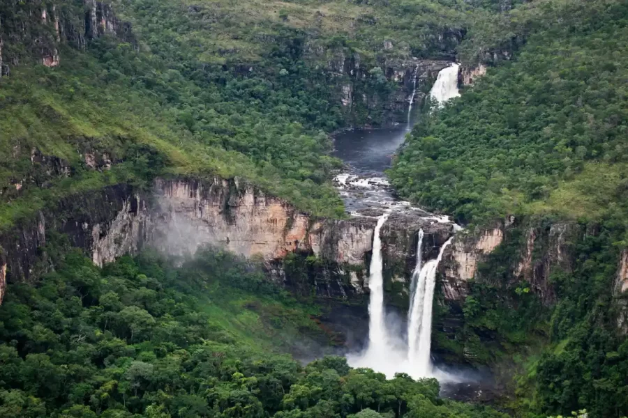 Lugares e destinos baratos para viajar em fevereiro