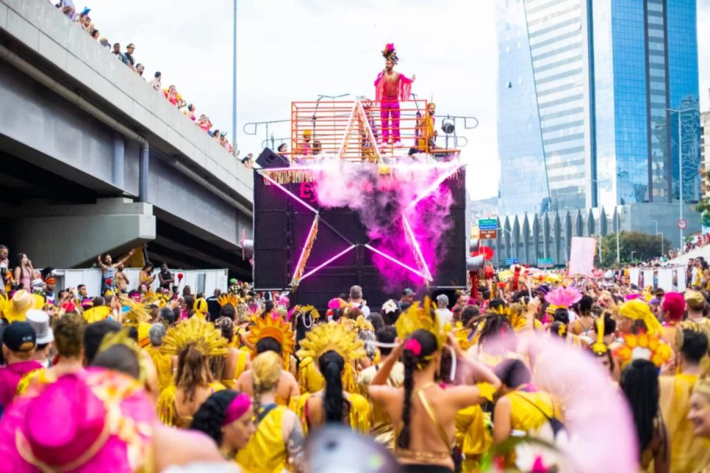 Blocos de rua: Carnaval 2024 em Belo Horizonte