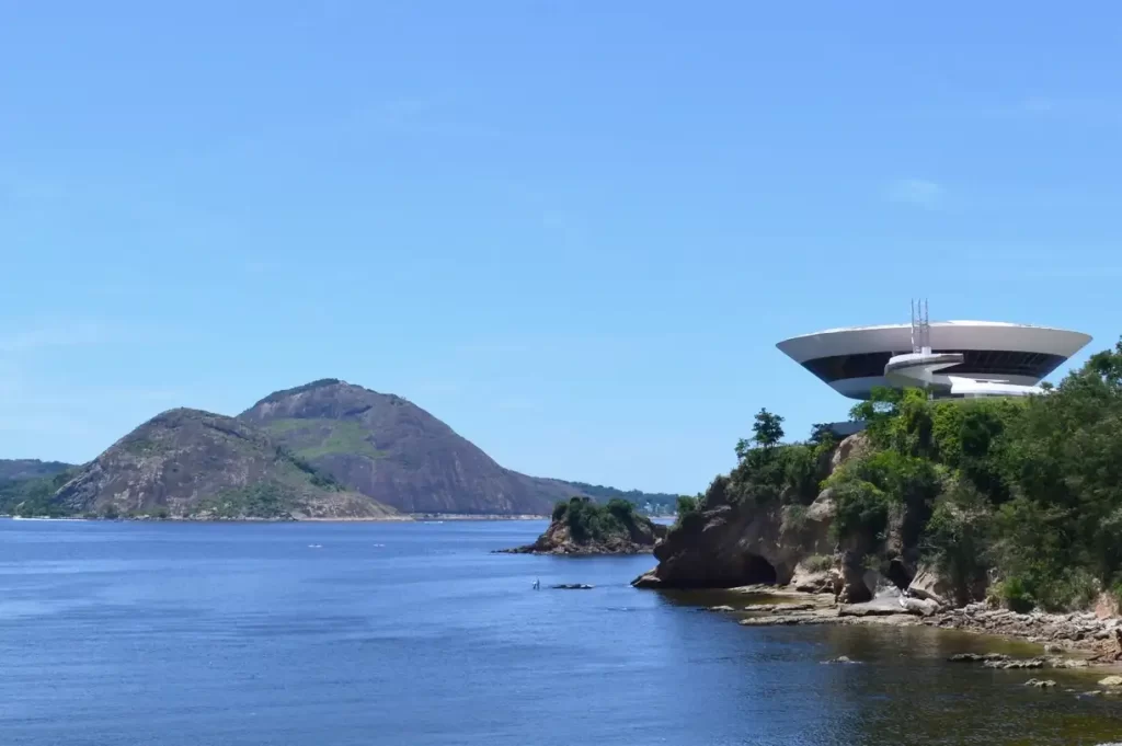 Veja como conhecer o Rio de Janeiro gastando pouco