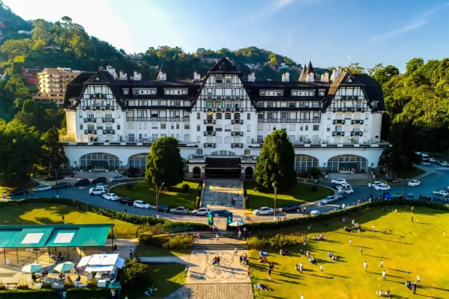Palácio Quintandinha - A historia do cassino hotel de Petrópolis