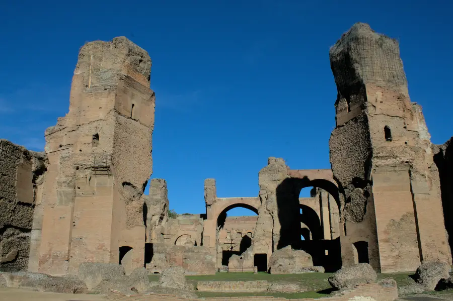 Termas de Caracalla - passeios diferentes para fazer em Roma