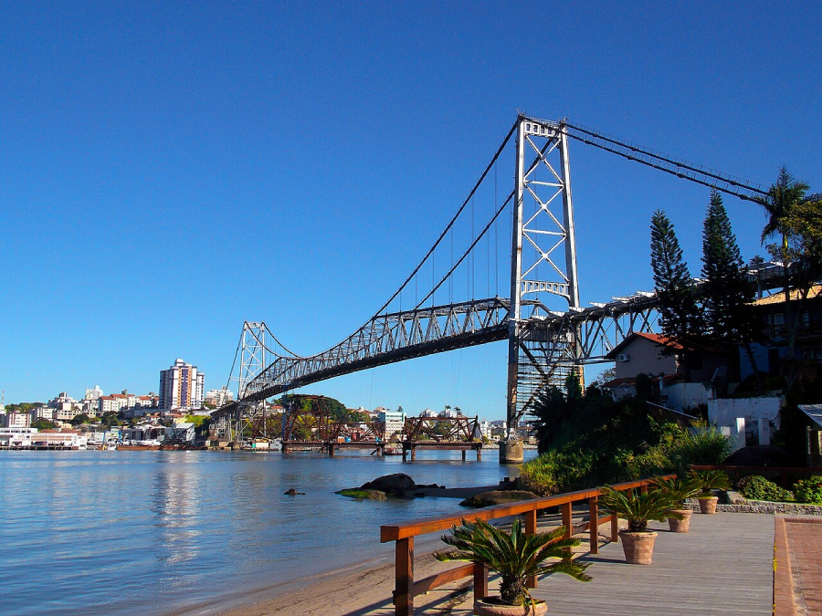 Pontos turísticos de Florianópolis: Ponte Hercílio Luz