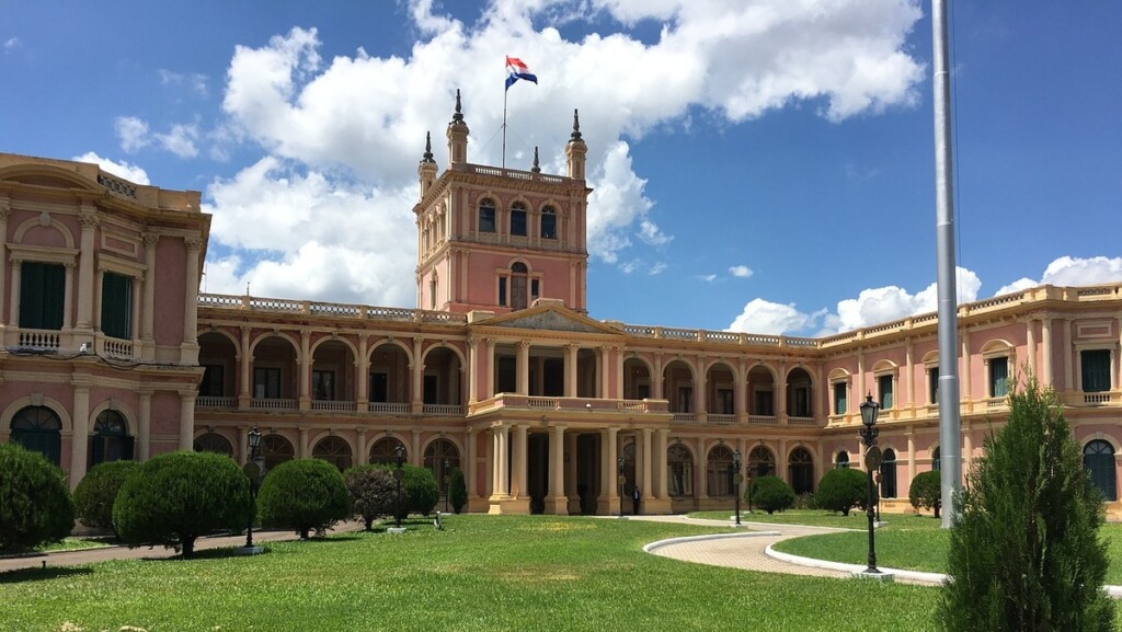 Documentos obrigatórios para viajar ao Paraguai