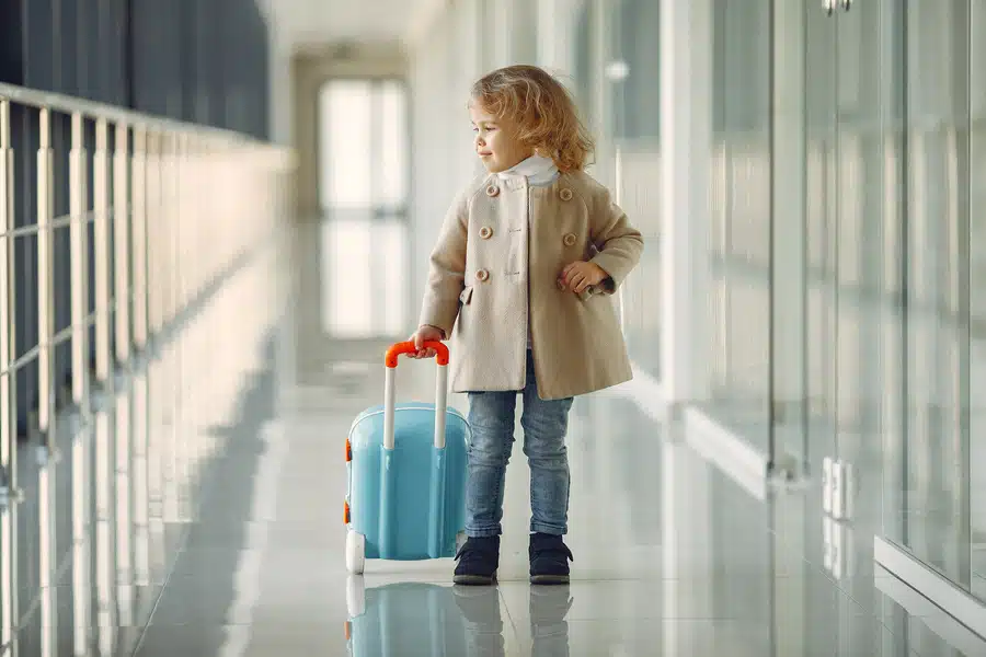 Documentos para viajar de avião com menores de idade