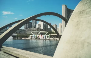 Pontos turísticos e lugares em Toronto