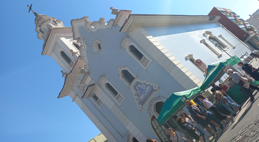 Igreja do Rosário, no centro da capital do Paraná