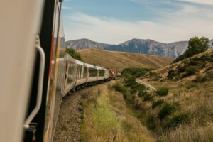 Nova linha de trem cruza Itália, Eslovênia e Croácia por € 8
