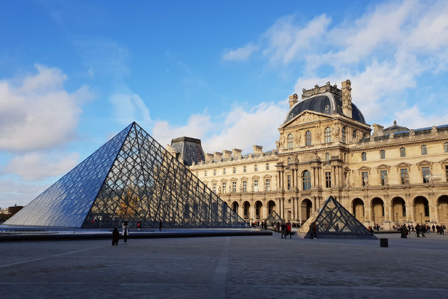 Museu do Louvre, na França