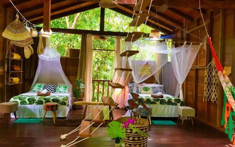 Casa da Árvore em Alter do Chão: hospedagem rústica no Pará