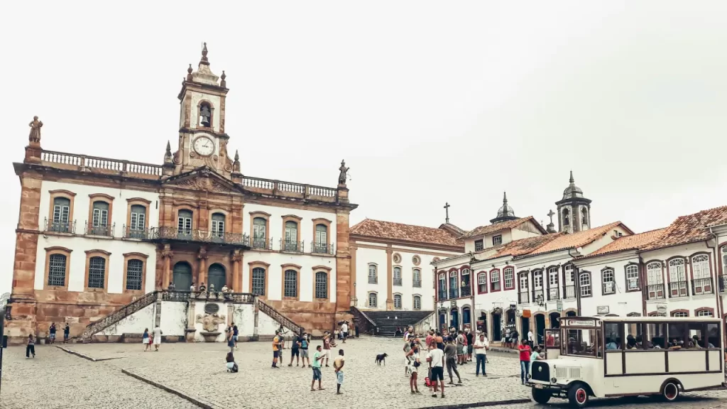 Pontos turísticos da cidade histórica de Minas Gerais