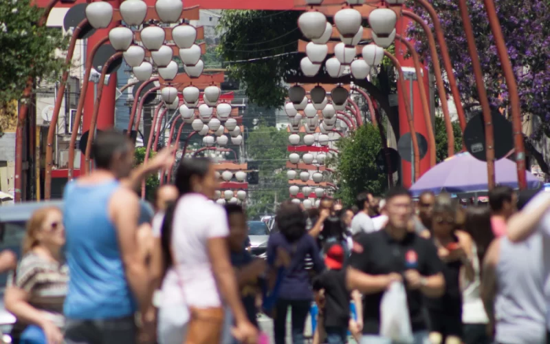 Feira do bairro da Liberdade no centro