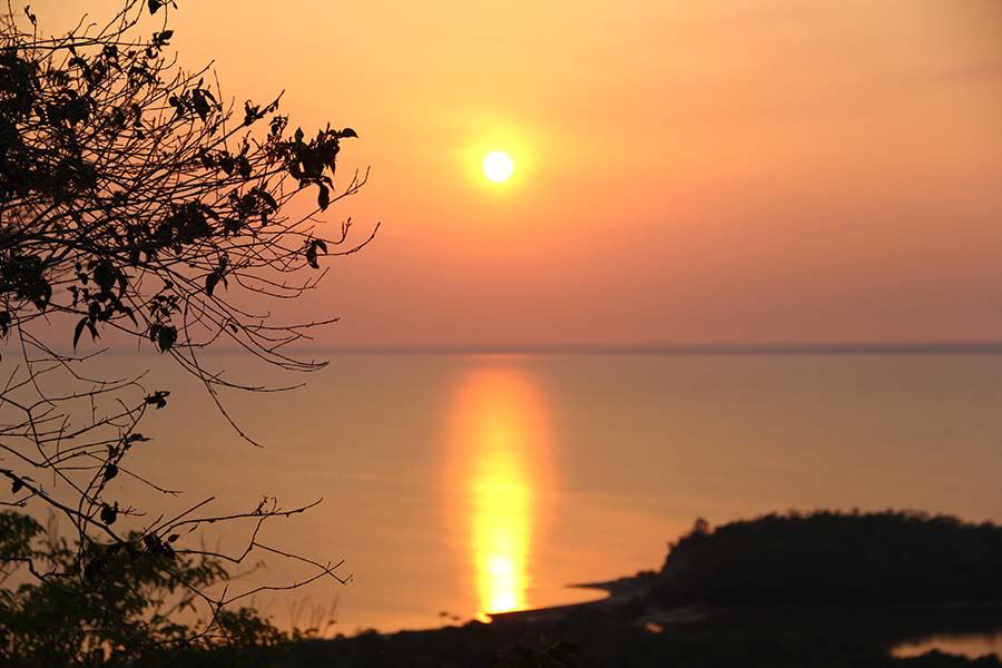 Pôr do sol a partir da Serra da Piraoca