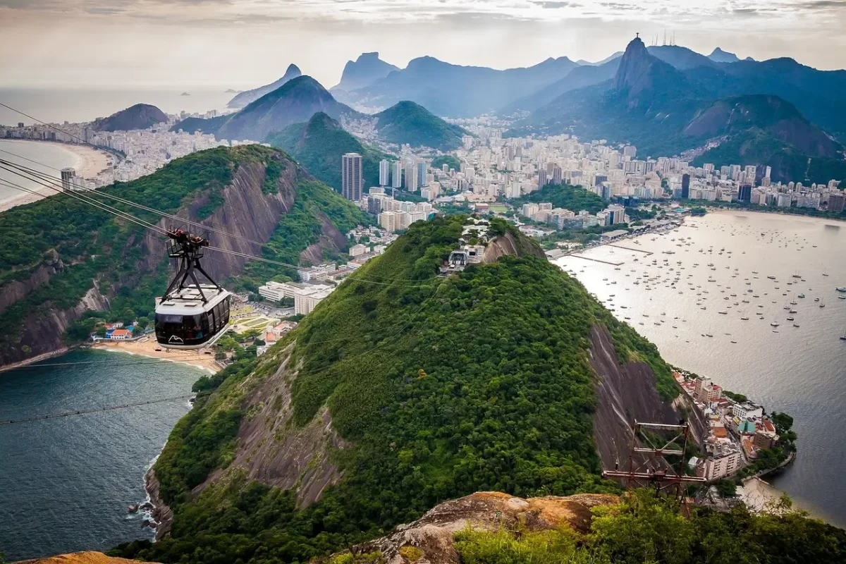 Calendário de Feriados 2026