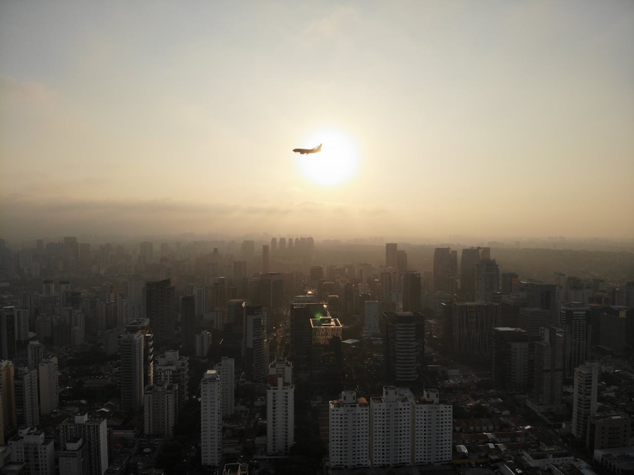 Viagem de avião a São Paulo