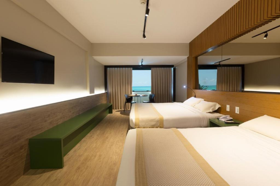 Hotel com vista para o mar na orla de Maceió