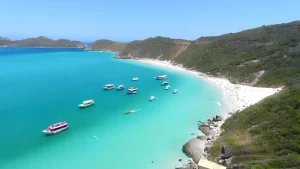 Lugares com águas cristalinas no Brasil
