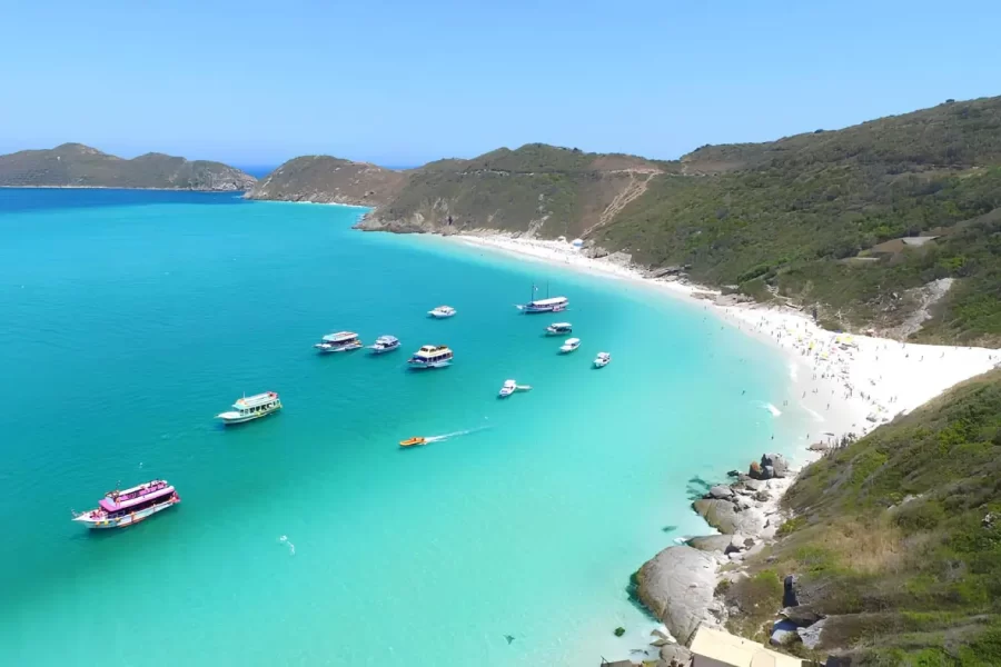 Lugares com águas cristalinas no Brasil