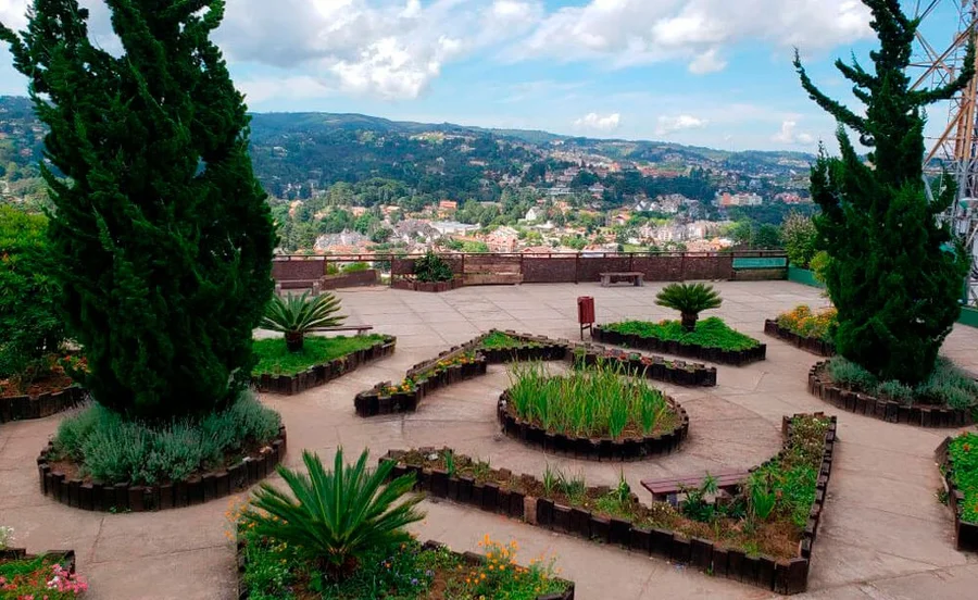 Lugares imperdíveis em Minas Gerais - Morro do Elefante