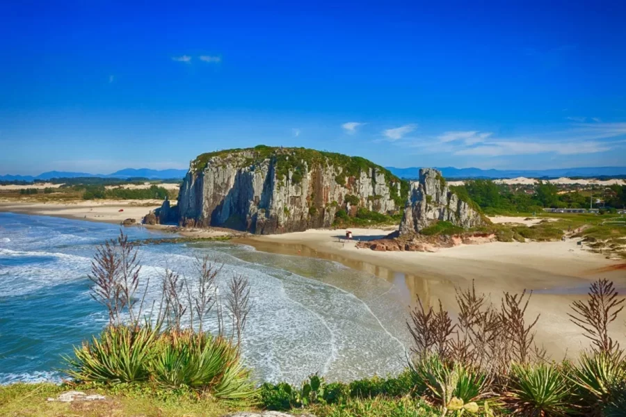 Praia da Guarita - praias incríveis para conhecer.