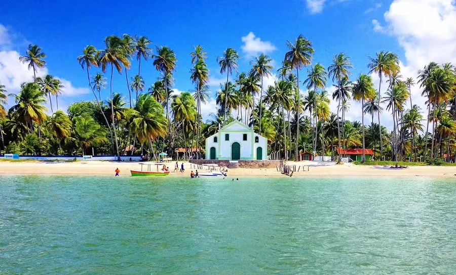 Praia dos Carneiros - praias incríveis para conhecer