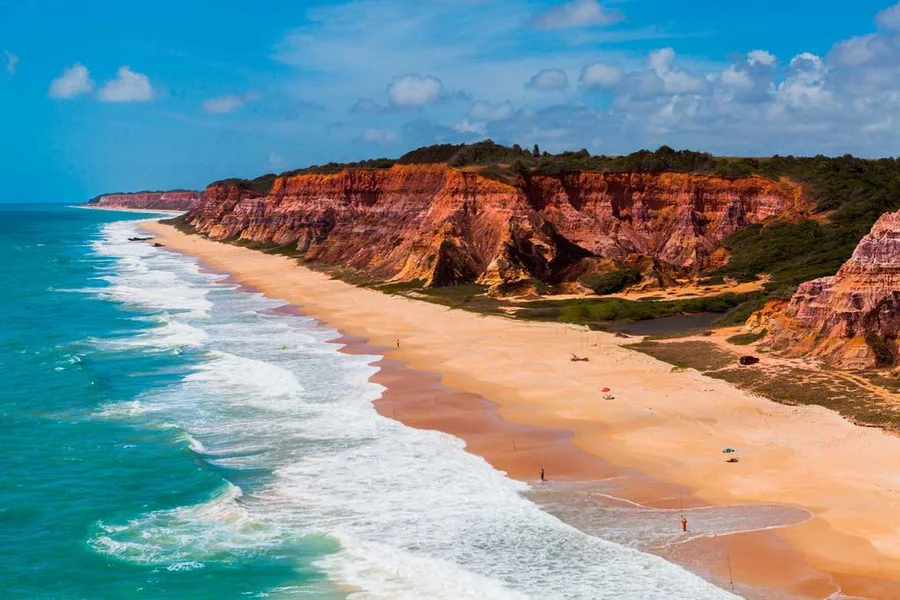Praias para conhecer no Nordeste - Praia do Gunga