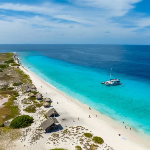 Fugindo para Klein Curaçao – O segredo mais bem guardado do Caribe