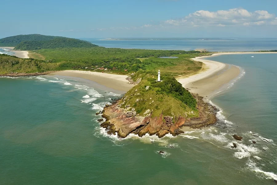 Guia de viagens na Ilha do Mel