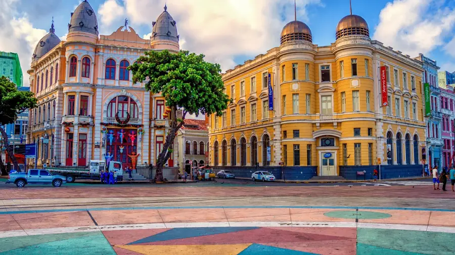 O Marco Zero do Recife reúne história, cultura e vista para o porto da capital pernambucana