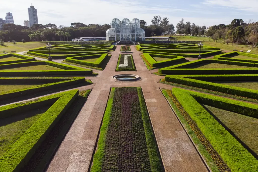 Jardim Botânico de Curitiba, um dos principais pontos turísticos da cidade