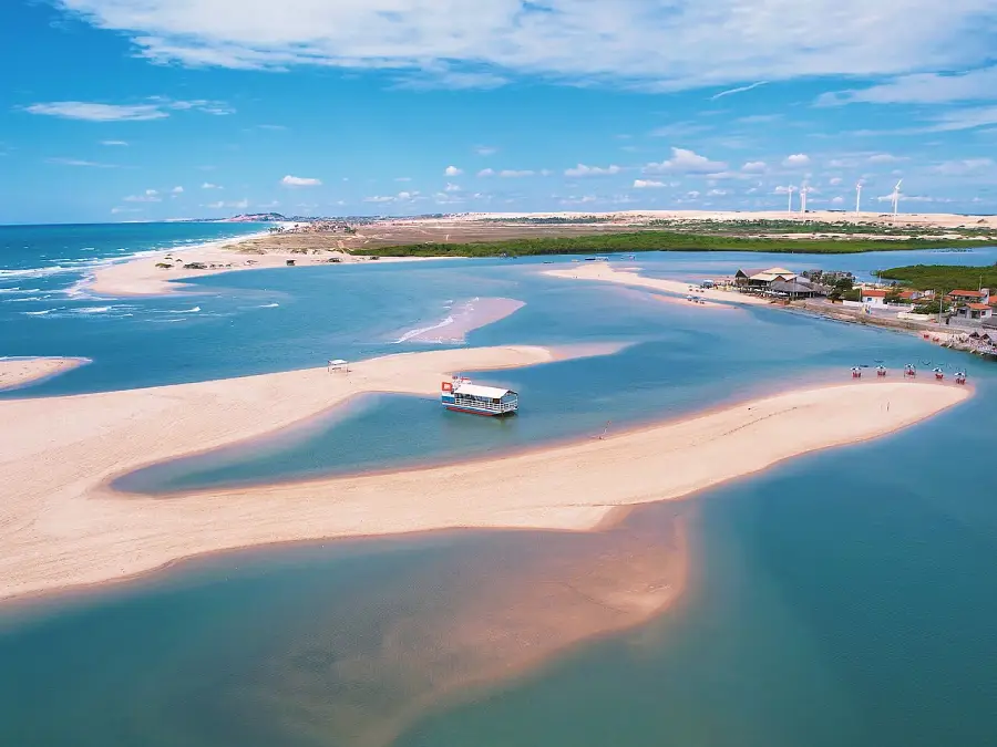 Natureza preservada na Praia de Barra Nova, em Beberibe