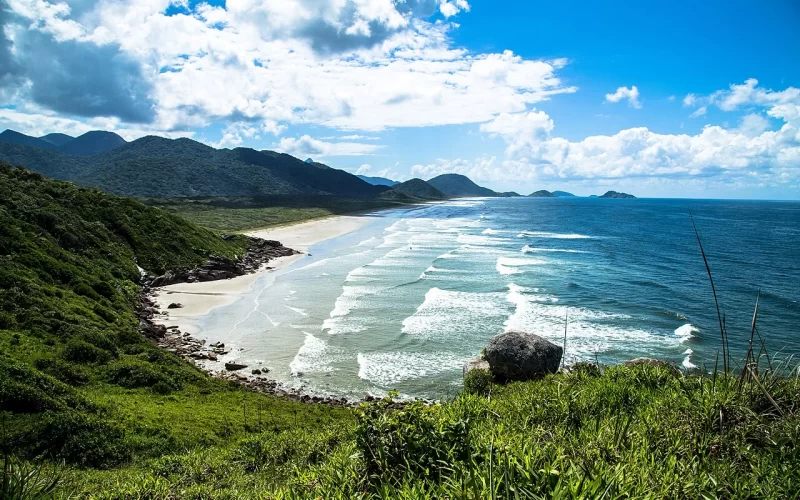 Guia de viagens na Ilha do Cardoso