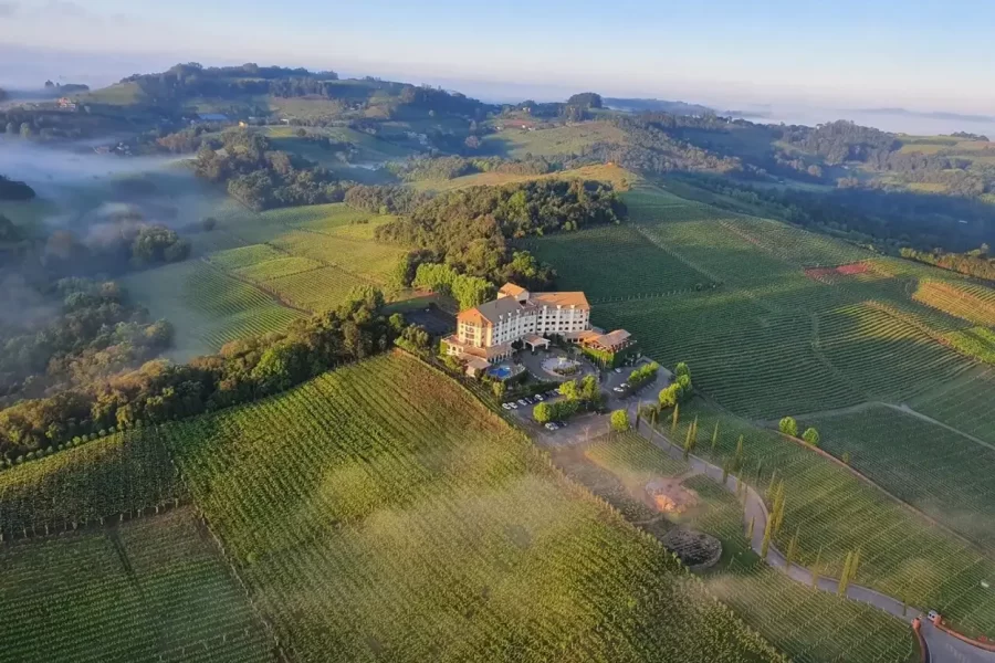 O Vale dos Vinhedos, RS é referência em enoturismo no Brasil
