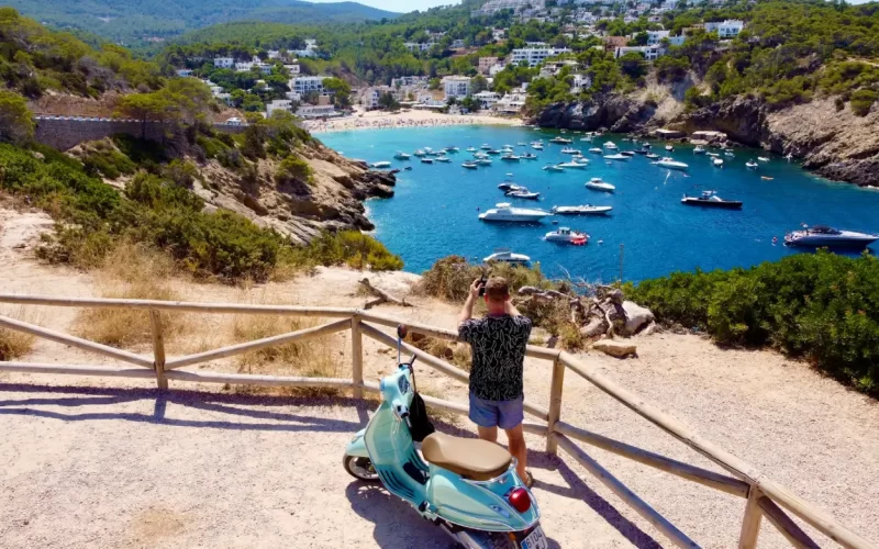 Ibiza, um dos principais destinos da Espanha no verão