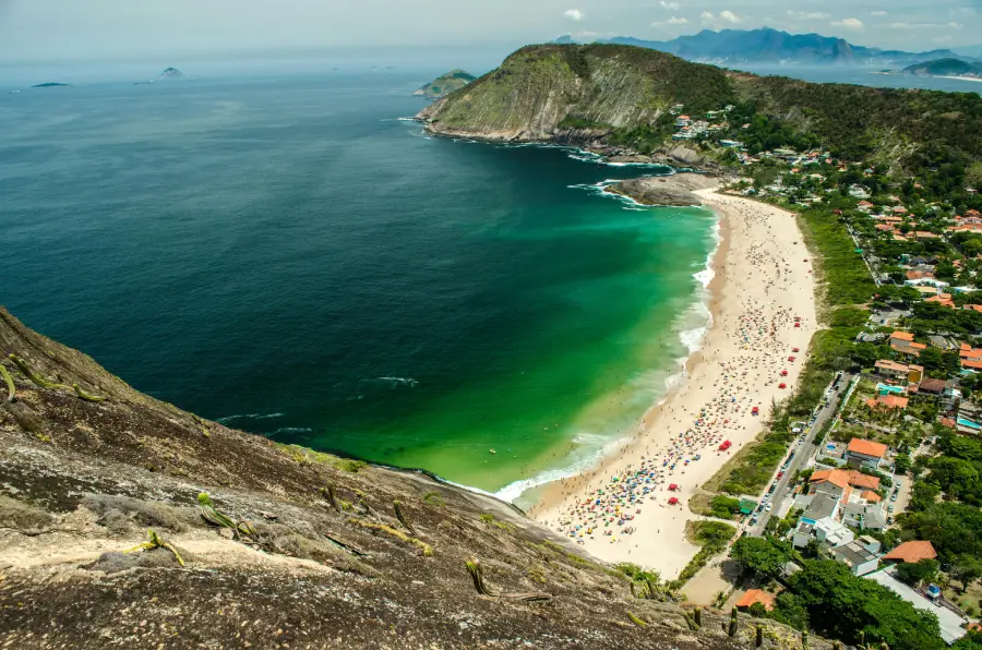 Paisagem vista do Morro do Costão em Niterói, RJ uma dica de local para conhecer
