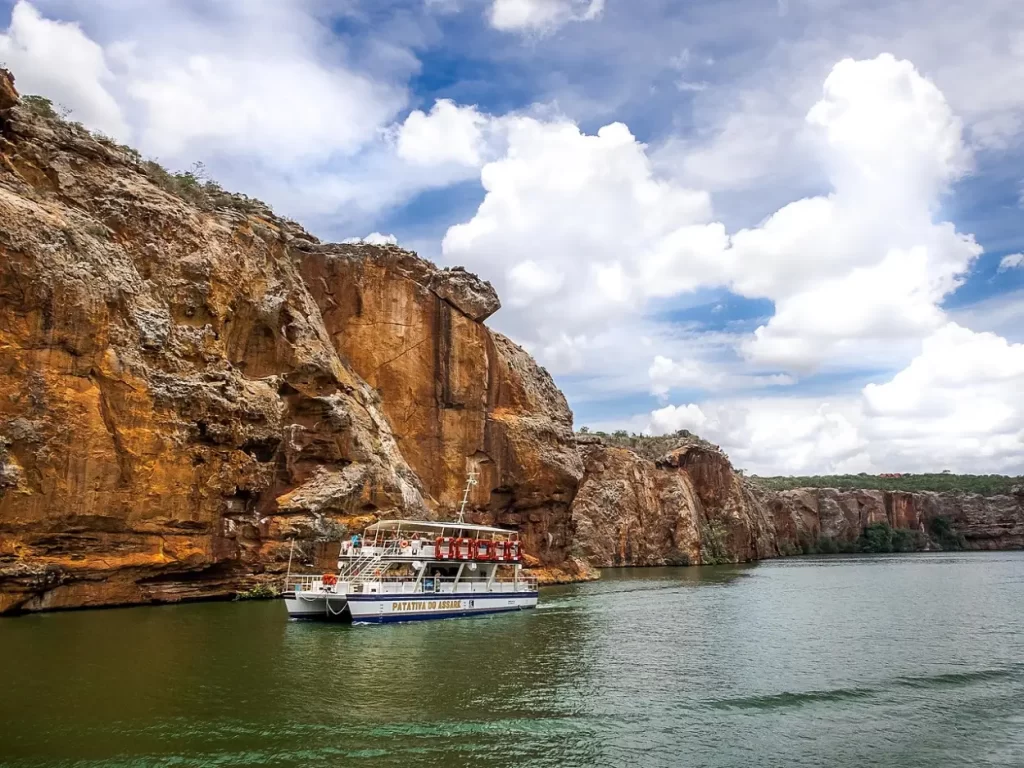 Cânions do Xingó, atração natural no Rio São Francisco