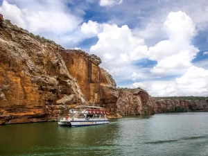 Cânions do Xingó, atração natural no Rio São Francisco