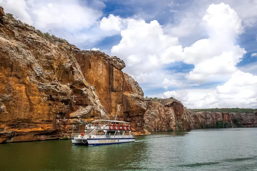 Cânions do Xingó, atração natural no Rio São Francisco