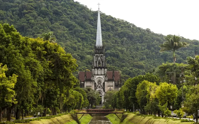 Catedral de São Pedro de Alcântara, um dos marcos de Petrópolis