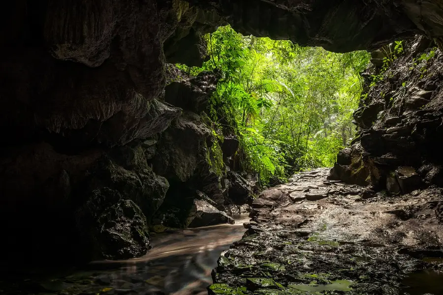 Caverna Santana, caverna turística no PETAR, SP