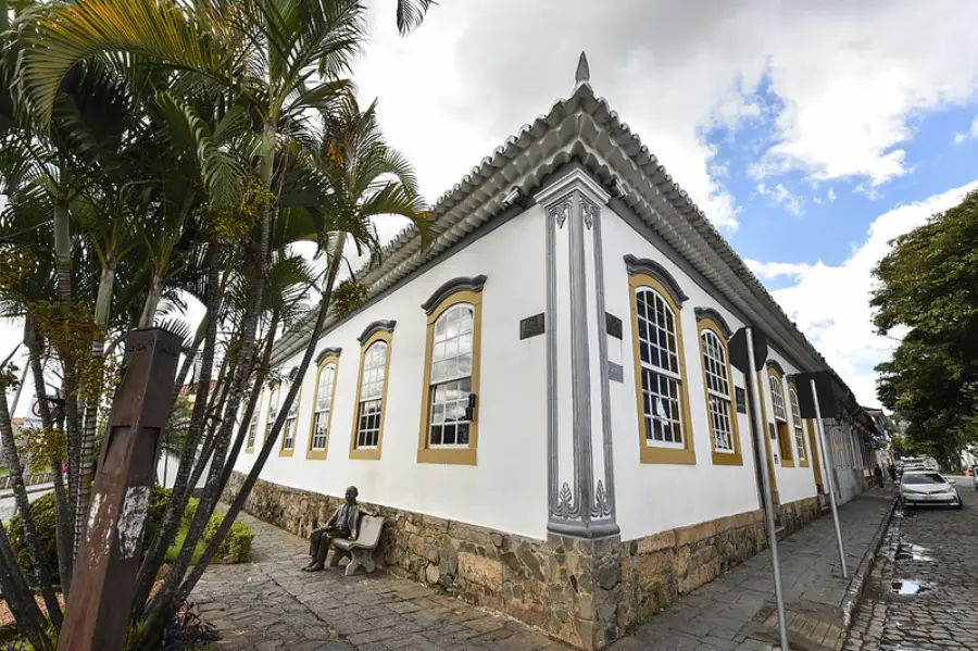 Localizado em São João del Rei, o Memorial Tancredo Neves é um importante espaço cultural e histórico de Minas Gerais